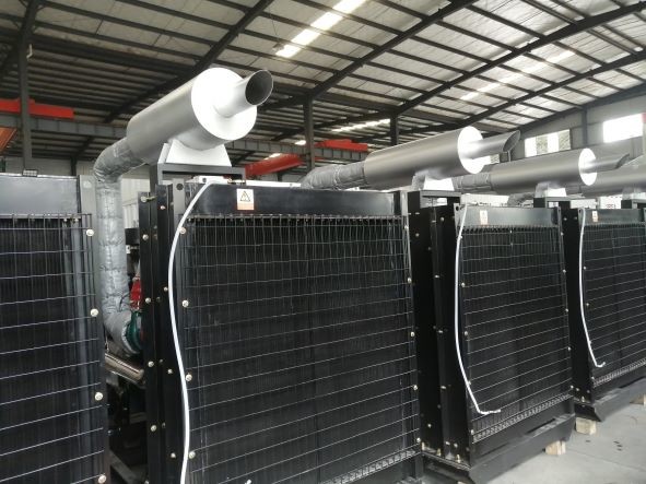 最新の会社の事例について ラゴス、ナイジェリアのプラスチックの箱の工場のための5*250kW天燃ガスの発電機