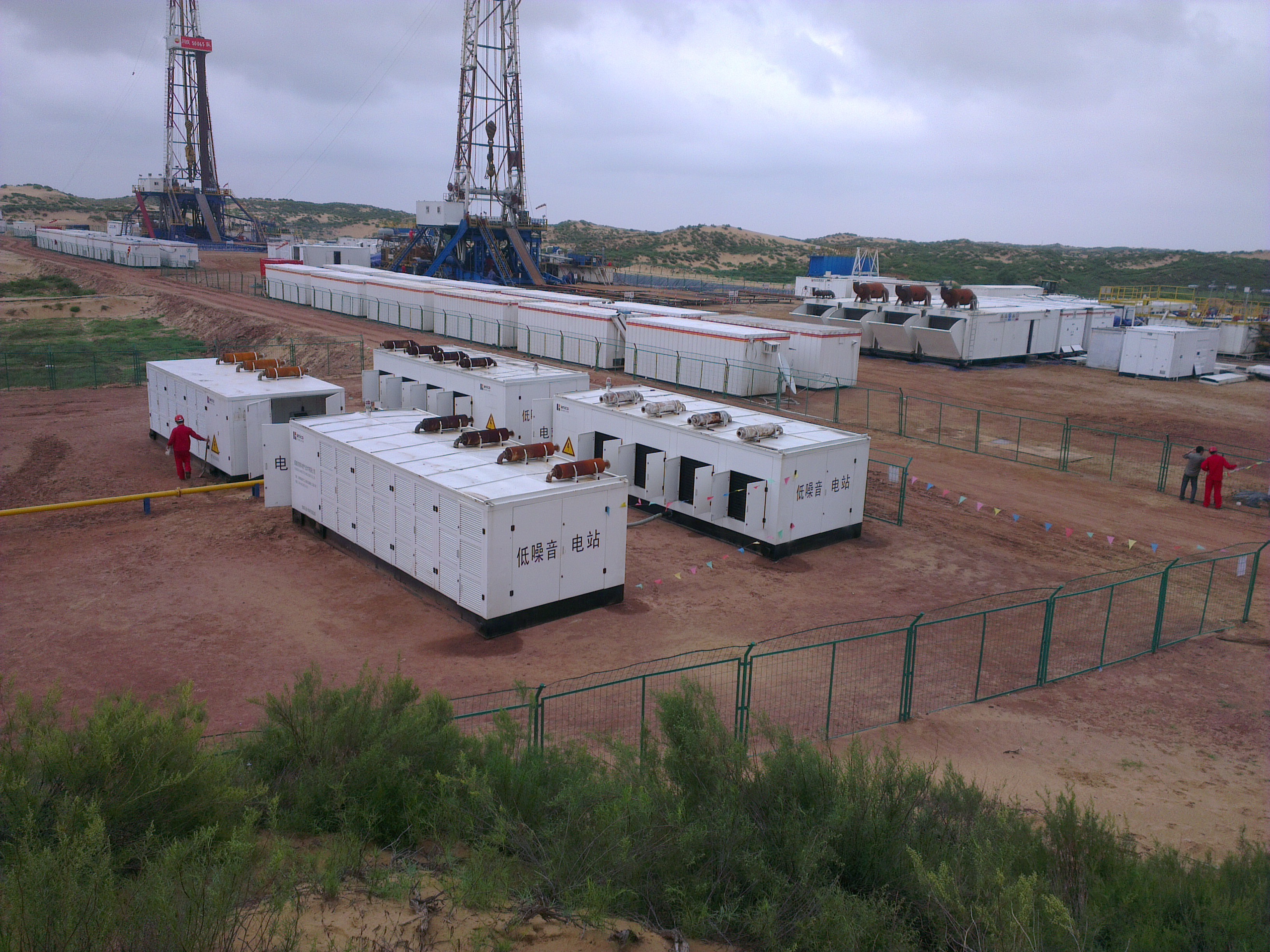 最新の会社の事例について オイル及びガス掘削の装備のためのガスの発電機